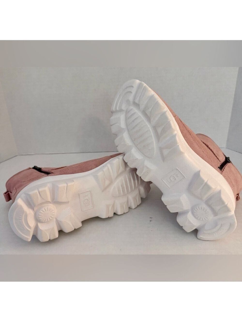 NEW IN BOX – UGG Palomar Sneaker Pink Crystal • Women’s 7.5 - Picture 13 of 13